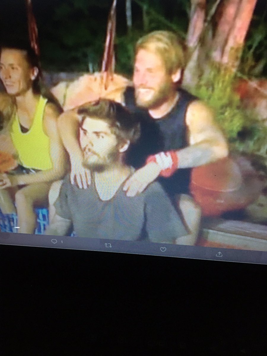 Yunus emrenin o eli yine birinin başını  yaktı 
-
 #SurvivorFinal #survivor2020