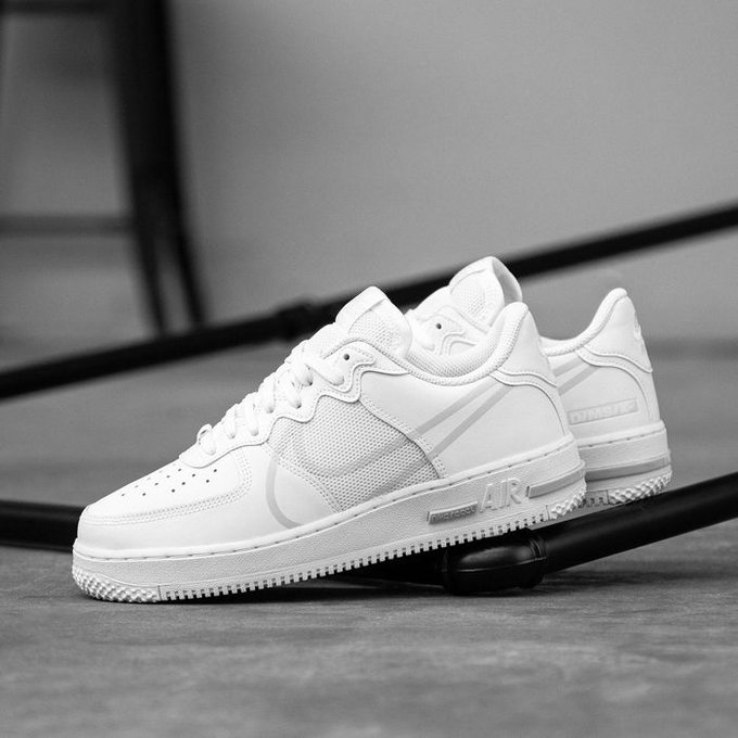 SOLELINKS's tweet photo. Ad: Couple of sizes
Nike Air Force 1 React 'White/Pure Platinum' at $90 + FREE shipping, use code 25SUMMER => https://t.co/zT8v6StQqH https://t.co/aV7y7V4Gwu