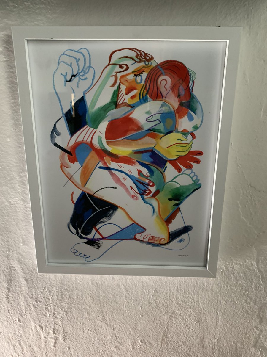 beachcaveghosty's tweet photo. @thisismollym Brb gotta go buy another frame and make this tweet a reality https://t.co/TEOrXRI2xO