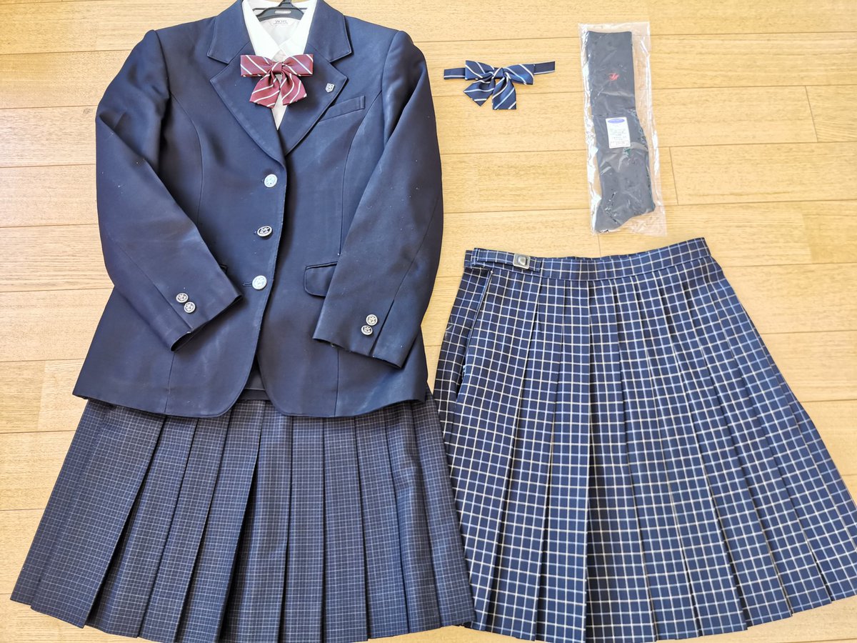 県立紫波総合高校　男子制服 岩手県立紫波総合高校の制服セットを買い取らせて頂きました！ リボン