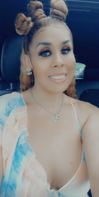 The Glow i have when someone very special has my Attention https://t.co/RSD9dXb8fR<a href="/tag/vacation"class="tags"><span>#vacation</span></a>