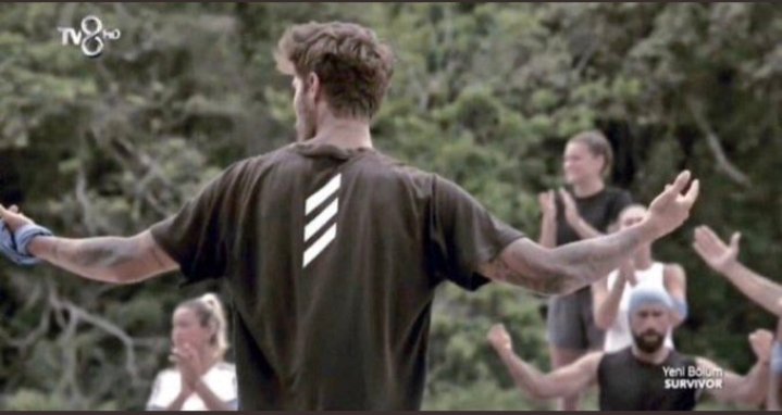 muhammetgecginn's tweet photo. Zafer, acıya katlananındır.

Zafer Sensin Kardeşim Başaracaksın 💪💪
#survivor2020final
#Barismuratyağcı https://t.co/18PF7ukdTi