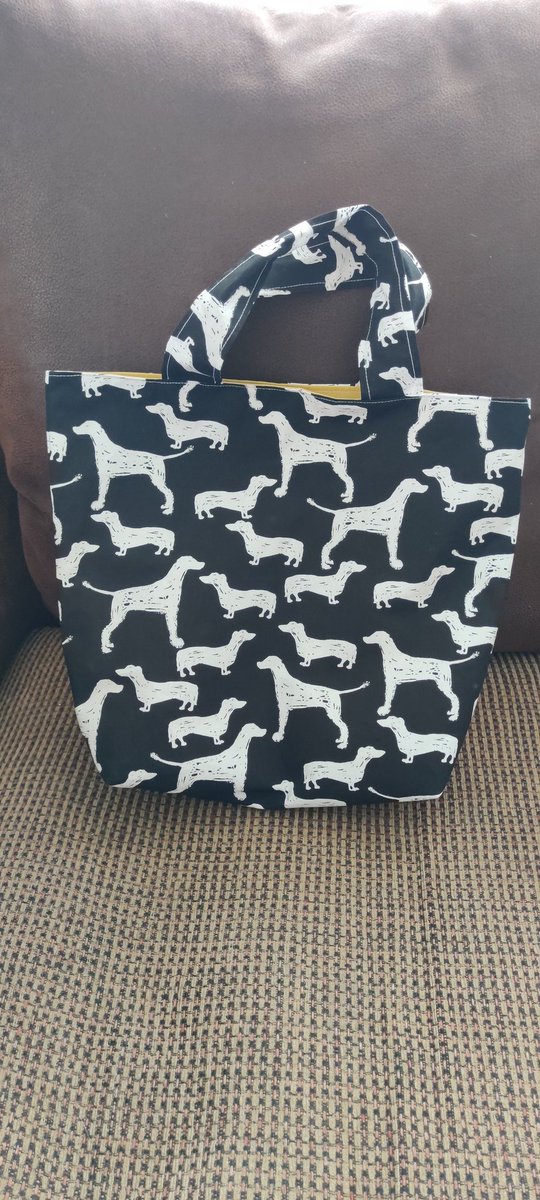 DesignsK9's tweet photo. Lovely lined chalk style dog themed tote bag. Black and white with mustard lining. #bags #totebag #totebags #dogs #doglovers #dogsarelove #puppies #dogbags #pooch https://t.co/Ikk2SavCas