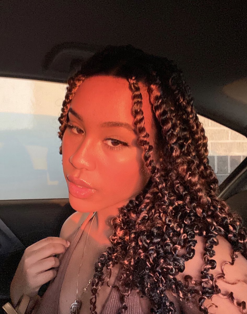 blkswnnnn's tweet photo. Need U Bad https://t.co/OMhErDr0Vf