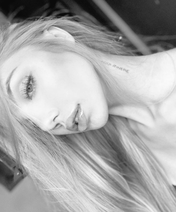 _maherelle's tweet photo. — Ai suoi occhi puoi vedere il mare.✨ https://t.co/O1QX4YWlKc