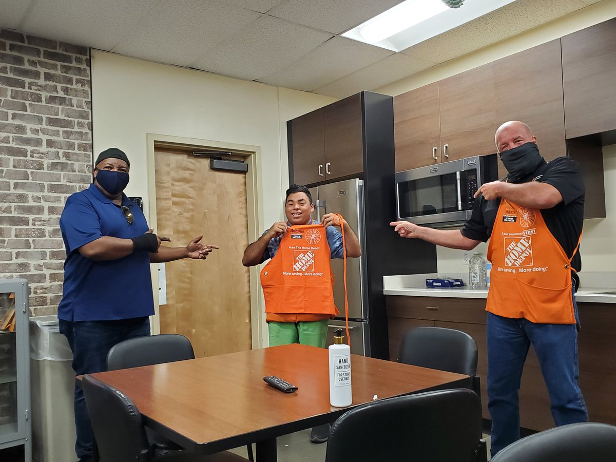 Keeping it clean and organized, Our King of carts
<a href="/kenskrew/">KEN'S KREW</a> <a href="/MissildineJ/">Matt Missildine</a> <a href="/TTChapman13/">Teresa Chapman</a>