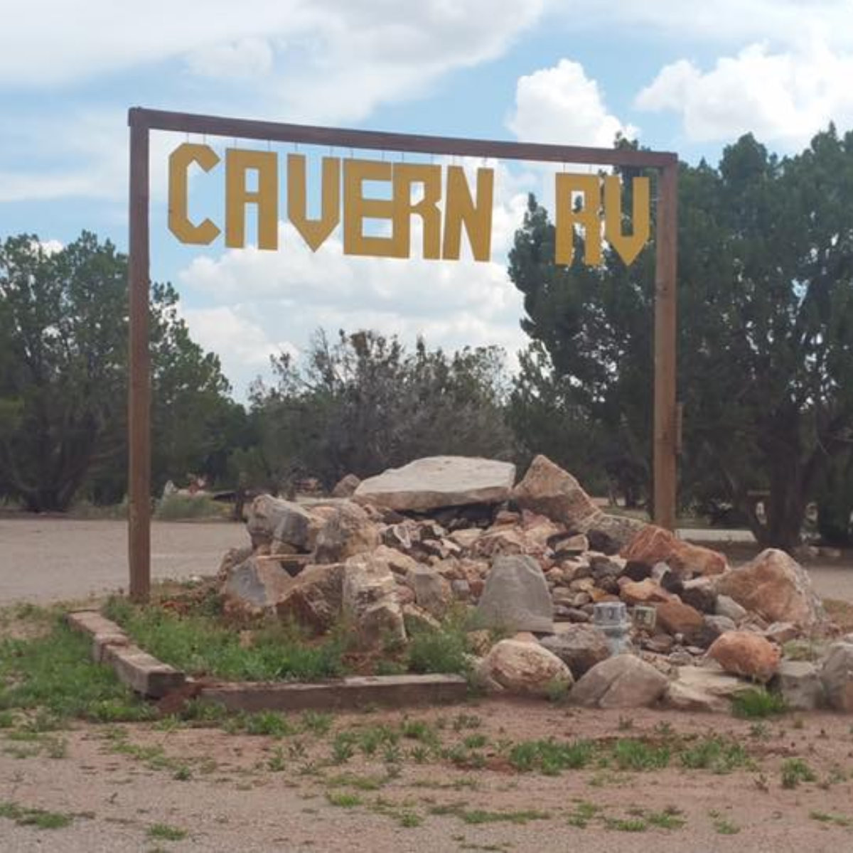 GCCavern's tweet photo. You've heard of park and rides, well what we have here is a park and stay. https://t.co/dZv9ZUCOHg