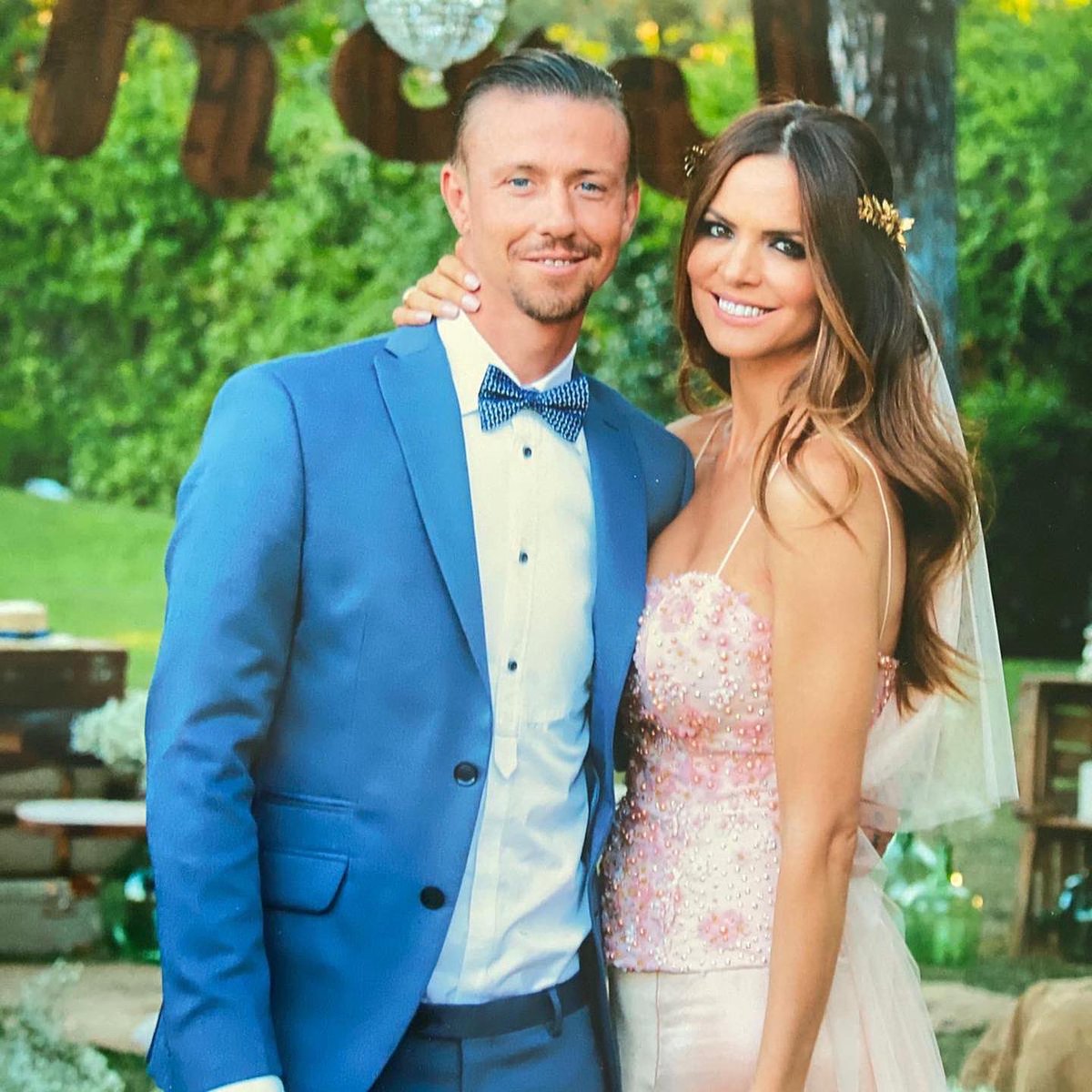 ¡Amar es la única forma en que puedo vivir!
¡Te amo más allá de todos los límites!

Feliz aniversario Amore Mío <a href="/GUTY14HAZ/">JOSE MARIA GUTIERREZ</a> ❤️ !!!

Pronto seremos uno más❤️ 
#aniversariodebodas #HappyAnniversary #rominabelluscio #happy #Happiness