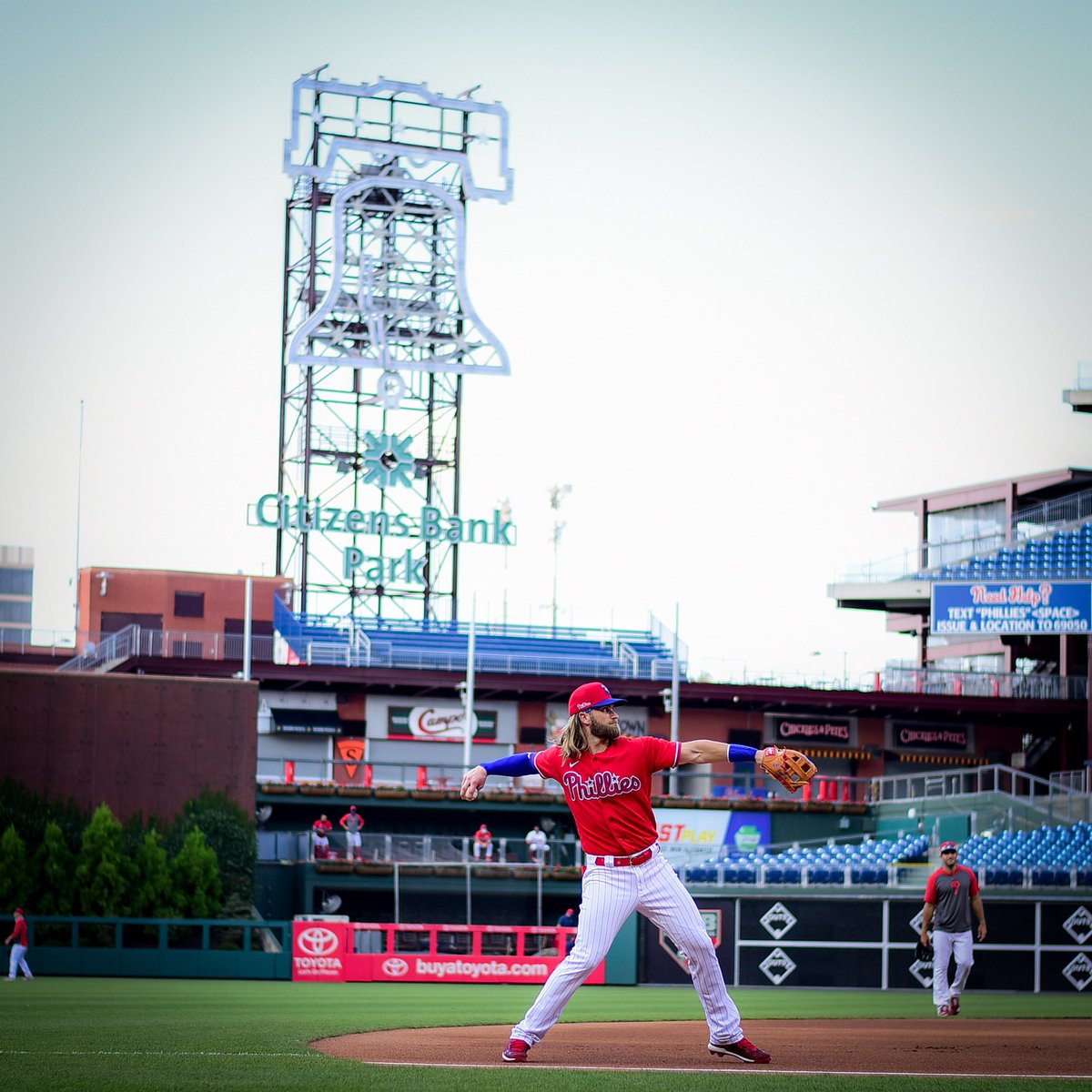 Bryce Harper tweet media