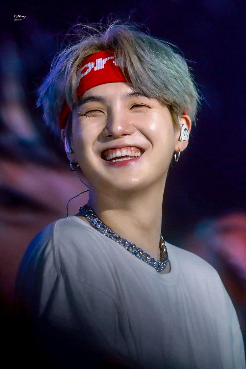 yoongi's smile; a devastating thread