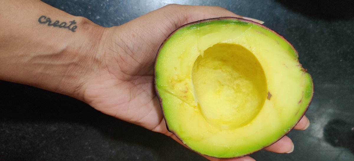 jerushachande's tweet photo. Yeah, sex is cool but have you ever cut into the most perfect avocado? https://t.co/8AsOp2i3aV