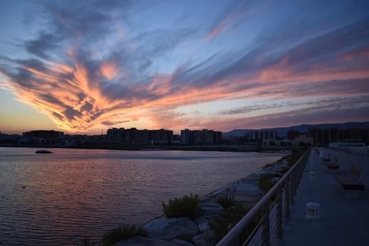 Saper aspettare è ciò che i tramonti ci insegnano.
#SensazioniPoetiche 
#buonaseratacosi