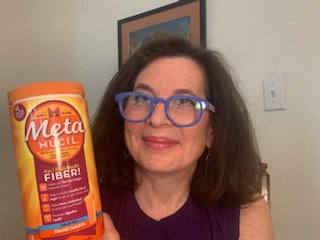 JulieMorgenstrn's tweet photo. #MetamucilPartner Take time to focus on your heart health. You can lower your cholesterol by taking Metamucil Powder† daily! Plus, its plant-based psyllium fiber can help curb your appetite*, so you feel less hungry between meals. Learn more at https://t.co/VTvb2pE3BI. https://t.co/A55Xokf6q9