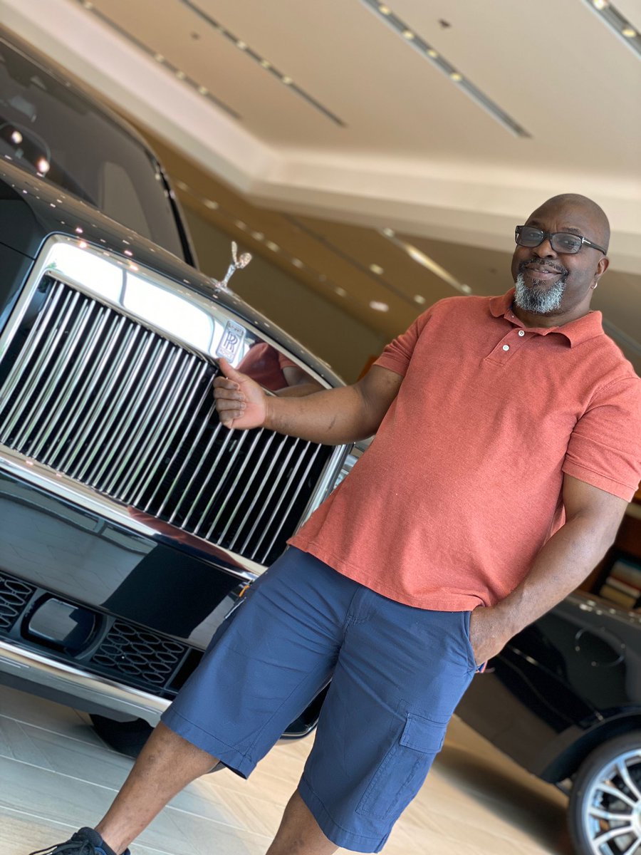 KM_HLTSolutions's tweet photo. “My mission in life is not merely to survive, but to thrive; and to do so with some passion, some compassion, some humor, and some style.” ~ Maya Angelou
I will impact and change lives across the globe all while building a legacy for my family!! 👑💪🏾
#manifest #billionairemind https://t.co/g7jeUF4OpX