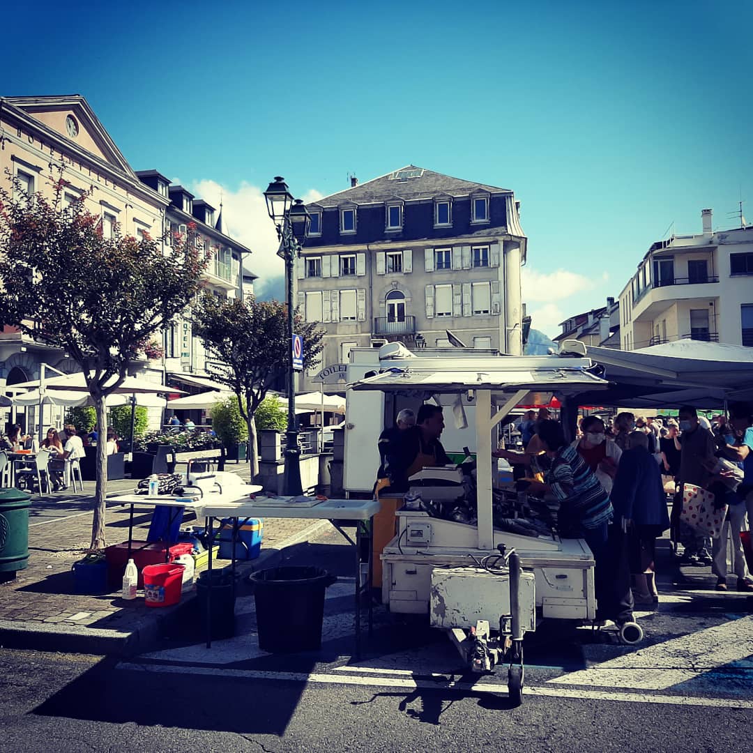 Nous devons soutenir le tissu économique local 👌
Le baisse de la tva à 5% pour la restauration serait notamment une bonne chose 👍