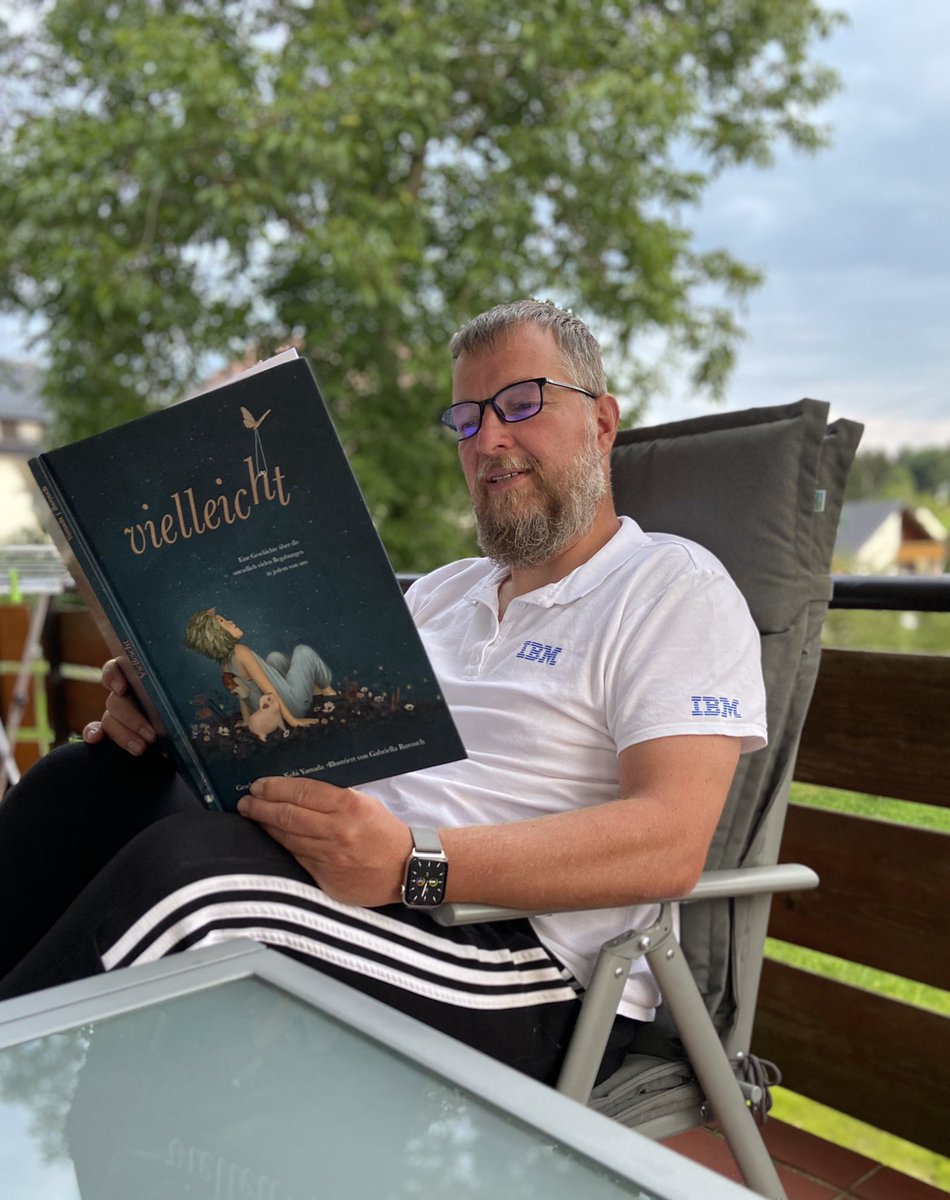 SvenSemet's tweet photo. Auch wenn der #Postmann / die #Postfrau nur 1x klingelt, dann kommt manchmal ein großes #Lächeln mit einem Brief vom lieben Sebastian @KolSeb - herzlichen Dank - ich bin überwältigt ... #MadeMyDay https://t.co/1smWvQgTjR