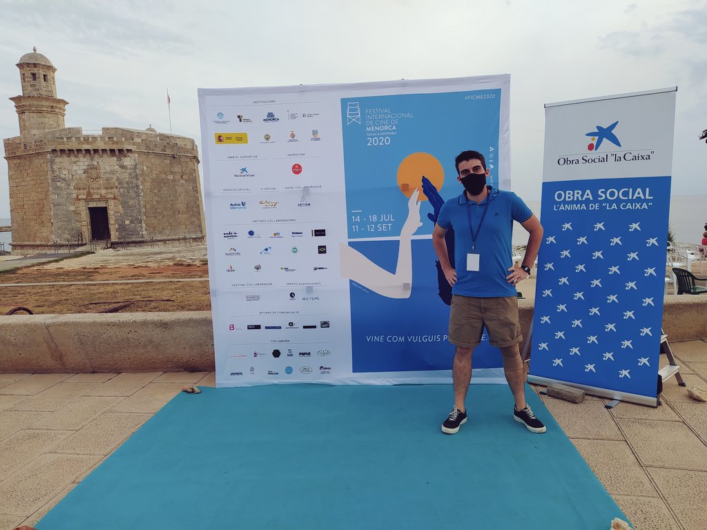 camyaccion's tweet photo. Hoy empezamos el Festival de Cine de Menorca 2020, un festival con el que tengo el gusto de colaborar. Una edición un tanto especial y estraña, pero no dejamos de proyectar muy buenas obras. Inauguramos en un sito espectacular, en mi casa, en mi pueblo, en Ciutadella. #FICME2020 https://t.co/L4XPXmQ9x2
