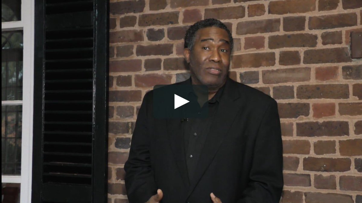 CvilleOpera's tweet photo. Listen to Met Singer and Charlottesville Opera Alum, Eric Owens, speak about the importance of Charlottesville Opera!  
https://t.co/h7vOiYeJeJ
Video by Stewart Searle of Bravi Films https://t.co/vTYI7LnnQF
