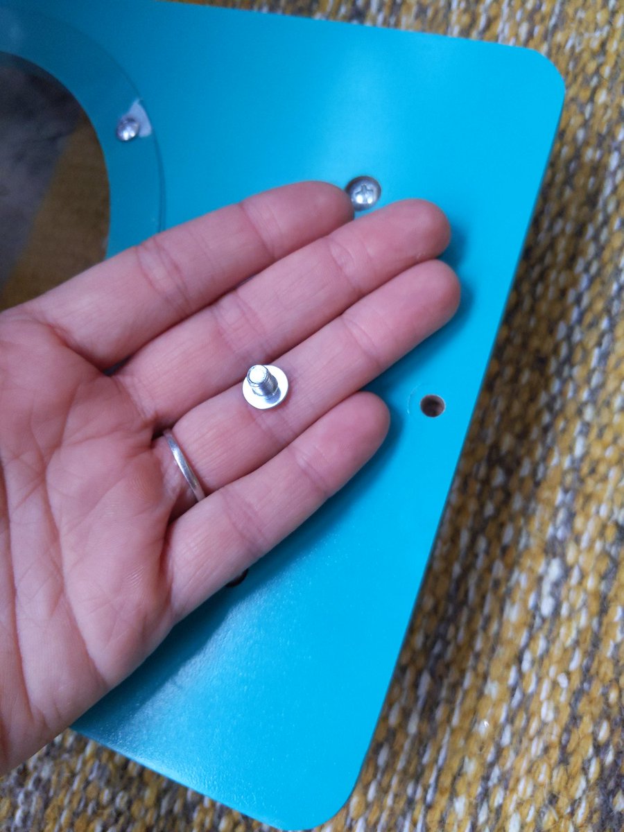 CatBissell's tweet photo. @ArgosHelpers just wanted to point out a safety issue with your Chad Valley Wooden Junior Kitchen. The magnet screw has come out of one of the doors and is a choking hazard. I'm sure my son opens and closes the door as much as any other toddler would. Bought in March. #safety https://t.co/cSFPaPC2xq