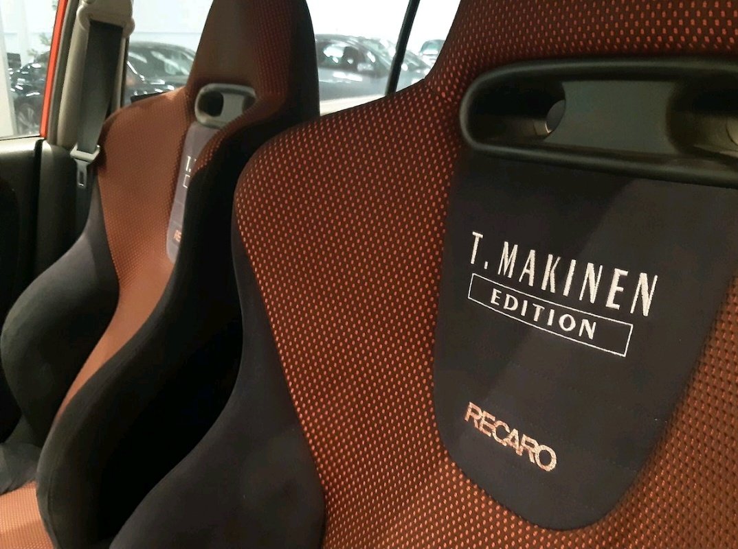 DoneDealFinds's tweet photo. Take yourself back to when @OfficialWRC was class and buy this #EvoVI Tommi Makinen Edition

Just don't do what the man himself did with his #EvoVII in Corsica 2001, see Image 4 below...
#WRC
https://t.co/z7RvD5Vs5z https://t.co/Ob1VcxEnH1