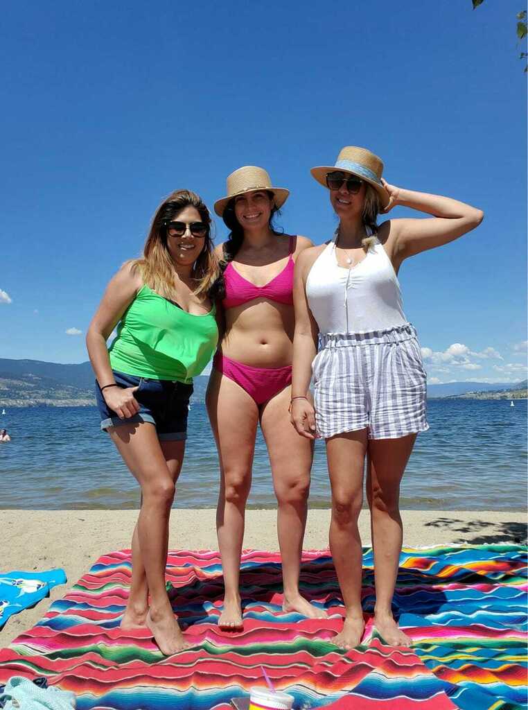 QUIKAR's tweet image. Ya que no podemos viajar fuera del pais, lo haremos dentro.... #beautifulbritishcolumbia #okanaganlake via Facebook bit.ly/30ewziK