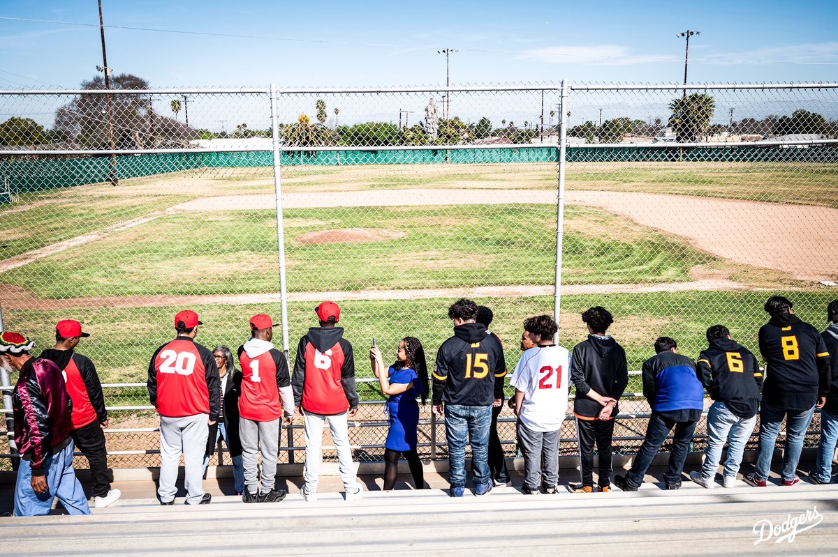 Dodgers's tweet photo. The @DodgersFdn has been named a #MyLA2050GrantsChallenge finalist! Vote for LADF to win $100K to make LA the best place to play: https://t.co/CrY9oAIZ0E https://t.co/U6q6t8YhhI