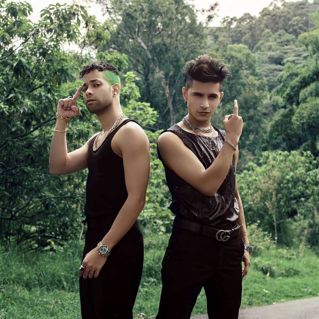 <a href="/NaelYJustin/">NAEL y JUSTIN</a> presentan su nuevo sencillo y video #JuntosParaSiempre. Ver #Nota por zonavipweb.blogspot.com/2020/07/nael-y… RT