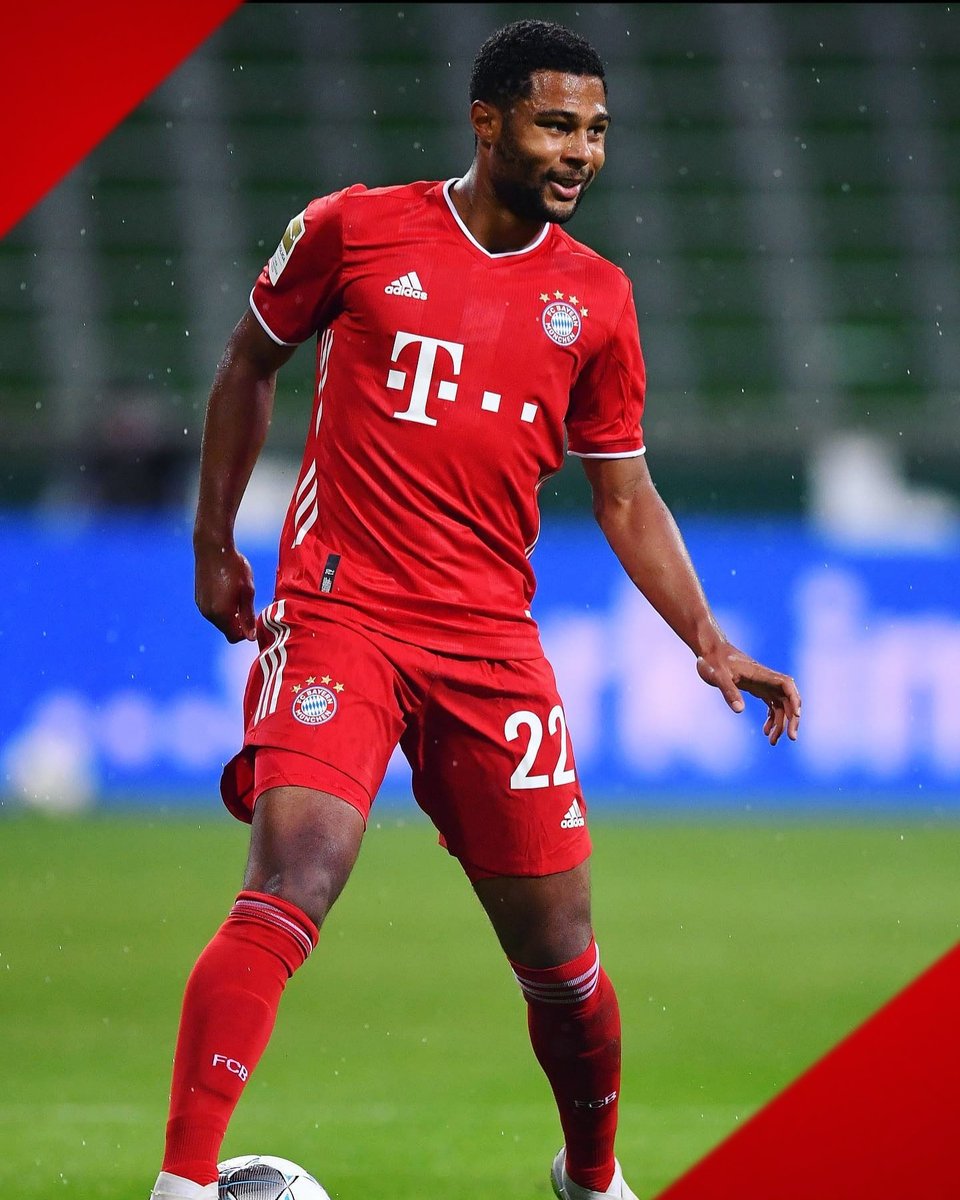 FootballNotepad's tweet image. Сегодня день рождения у Сержа Гнабри. Игроку баварии исполнилось 25 лет! 🎉🎈⚽️
   Today is the birthday of Serge Gnabry. The Bayern player is 25 years old! 🎉🎈⚽️
#footballnews #footballnotepad #football #BayernMunich #birthday
#футбол #новости #деньрождения