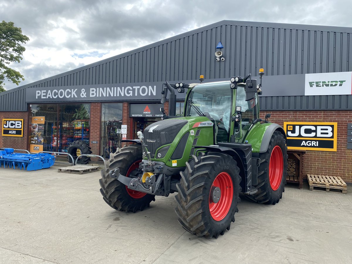 Joe Warriner (@pbjoe3) on Twitter photo Another new <a href="/Fendt_UKIreland/">Fendt UK & Ireland</a> tractor delivered today from @PandBMachinery Corringham this time a 718 Power Plus #Fendt #farming Another new <a href="/Fendt_UKIreland/">Fendt UK & Ireland</a> tractor delivered today from @PandBMachinery Corringham this time a 718 Power Plus #Fendt #farming