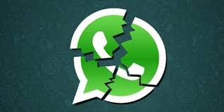 BREAKING ALERT: #WHATSAPP IS DOWN IN MANY REGIONS OF THE WORLD. ARE YOU FACING THE OUTAGE? #WHATSAPPDOWN.