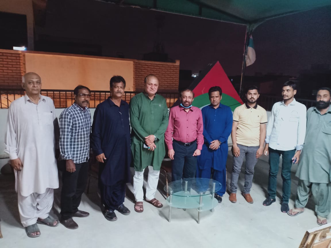 AliSuMiOfficial's tweet photo. Weldone @ORCMQM ❤💚🕊
Liaqutabad Walay ❤💚🕊
Aagaye Hain❤💚🕊
@DFSMQM @NailaQureshi111 @mrkamran2013 @JamalAh36870517 @M_syedaquibshah @SheikhMehreen47 @skhan_22 @GhoriLaiba @Anoosha51632717 @azmi_qureshi @BilalQu36770802 @YasirSh96002454 @MansoorGhori2 
#MQMPakistan ❤💚🕊 https://t.co/T11pYzAMxX