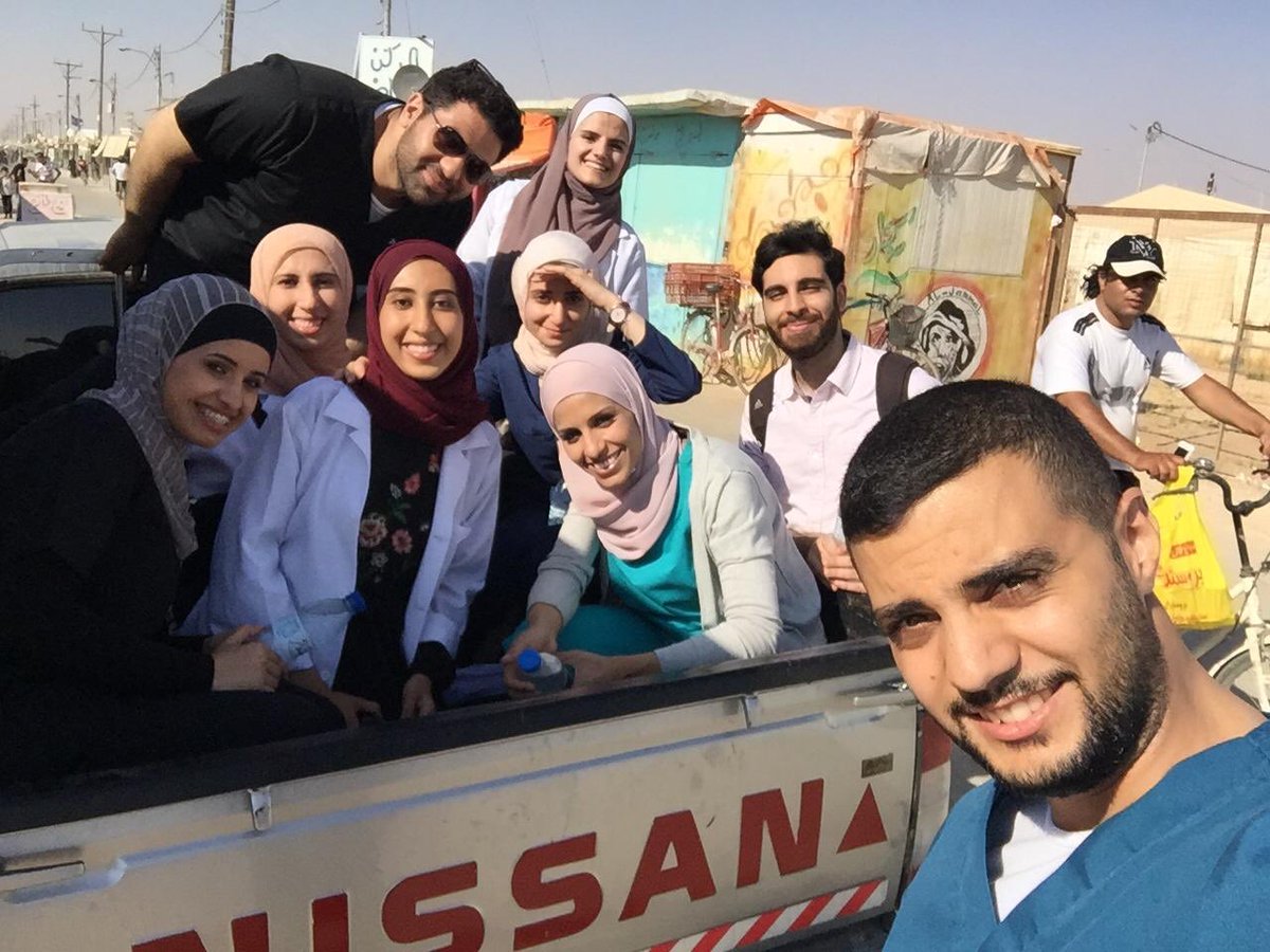 nesreen_salim's tweet photo. @thebestofabeer @BatoolSaaydeh @fatima_hafed https://t.co/B8QLyr55Aw