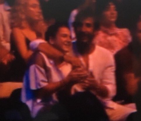 berkankofficial's tweet photo. Final programında Berkan ve Nisa ikilisinin samimi arkadaşlığı❤️ 

#Survivor2020 #survivor2020final @nbblackpower https://t.co/4e9oVl4ONv