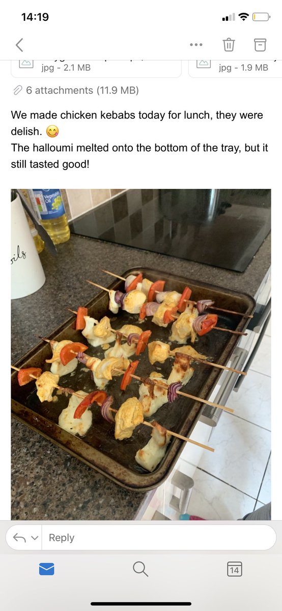 mrssfletch's tweet photo. When you get sent these during the day and have to change your dinner plans!! Well done Isabelle B π #foodprepandnutrition #kebabs #marinating #practicalweek https://t.co/atr9gqm218