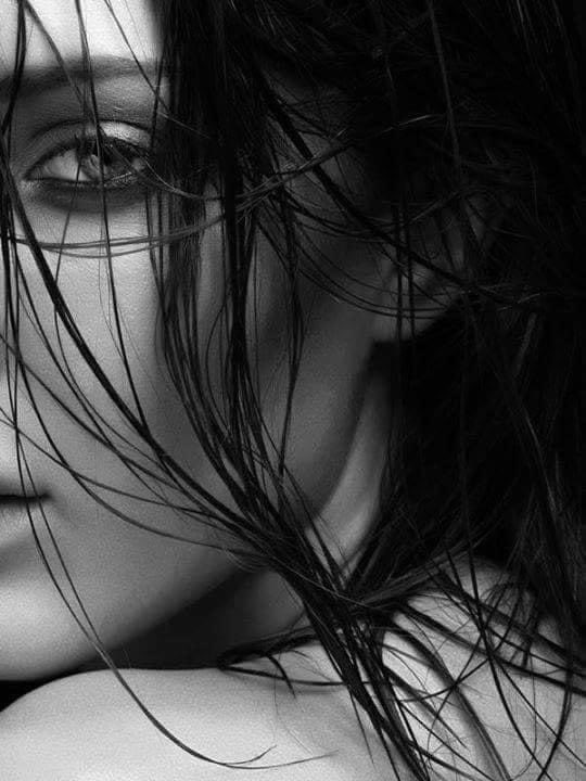 "سلمت أمري للذي لا يغفل ، ولا ينام ، ولا يكسر بخاطري".