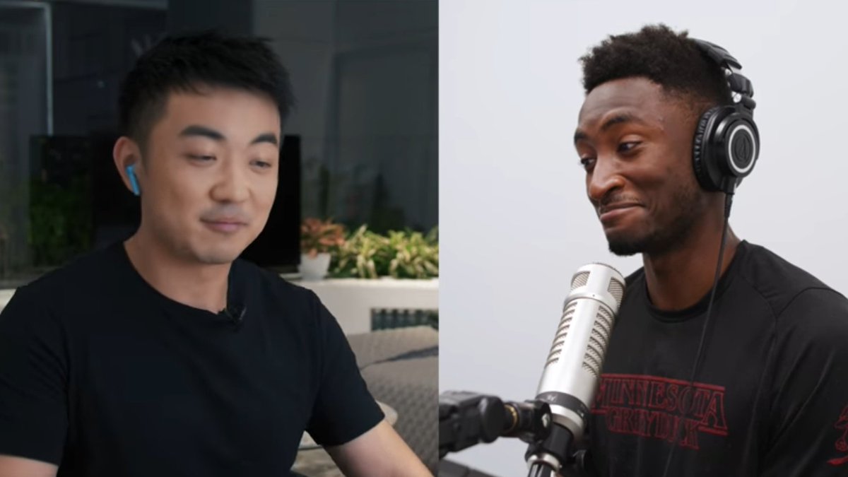 sury_ansh98's tweet photo. Carl: Well I've been using the OnePlus NORD as my daily driver for quite some time now. @getpeid
Marques(In his mind): This man is trolling me on my video also in my style ๐
@MKBHD
#OnePlusNord #oneplusnordmeme
#onepluslitezthing #memesdaily https://t.co/Yjk28YgRFy