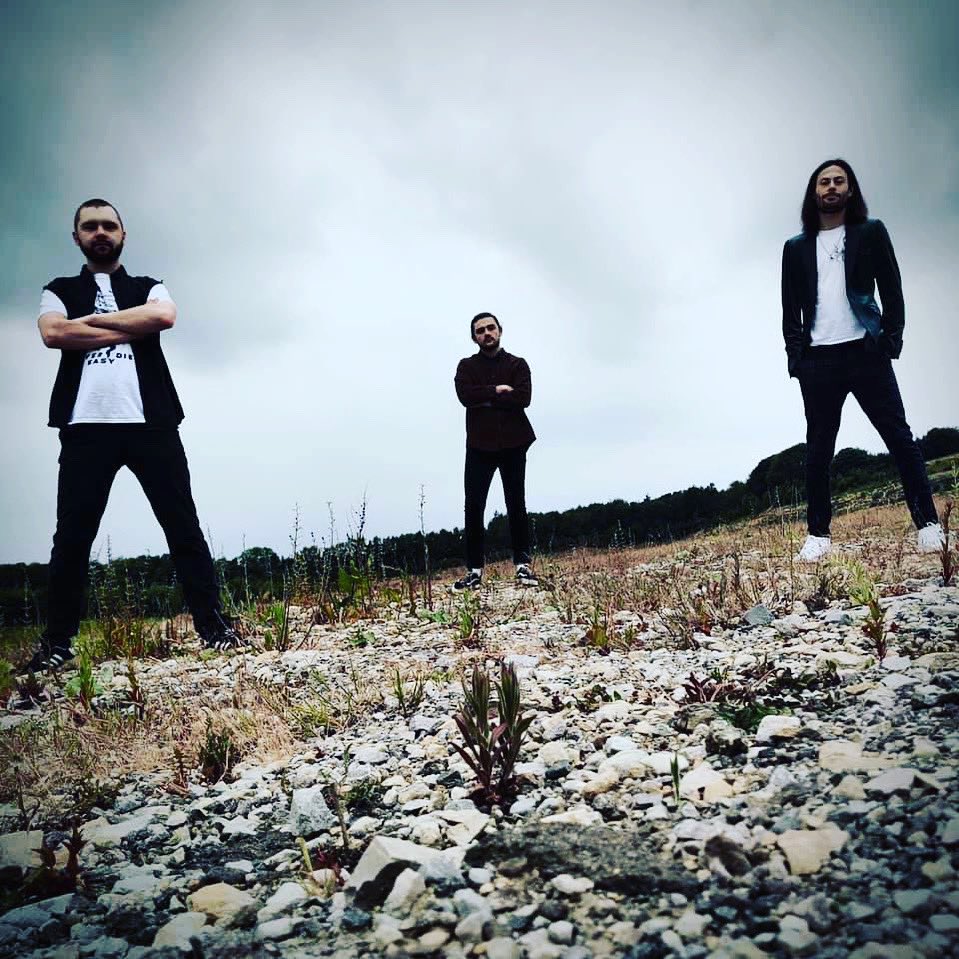 Tune in at 11pm tonight for lots of new music #huntergatherer #psychlona <a href="/SonghoyBlues/">Songhoy Blues</a> <a href="/RoryHollMusic/">Rory Holl</a> #margoprice <a href="/JKASMUSIC/">J. KAS</a> #sleepyjake <a href="/pppband/">Perfectparachutepicture</a> <a href="/tfcotband/">TFCoT</a> and <a href="/foyvance/">Foy Vance</a> - there’s some* really good tunes in there!

*this is a lie - they’re all great!

#newmusic #sendmeyoursongs