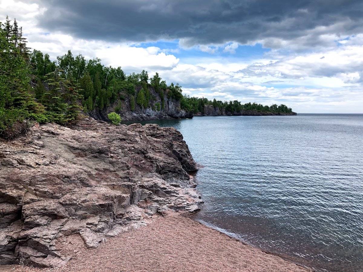 justinpeck's tweet photo. Since Lake Superior is trending, I'd like to mention that it's one of my favorite places in the whole world. https://t.co/E7ktLge10U