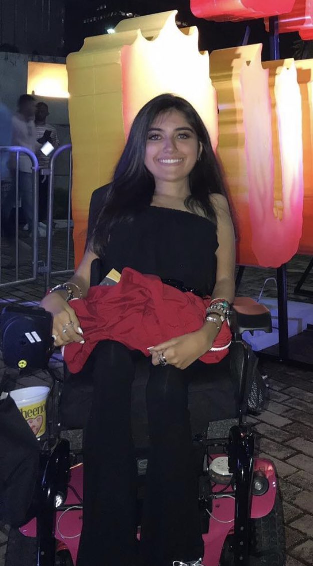 lisadelrey777's tweet photo. I never asked to be born like this. I only ask for basic human rights. I want free mobility devices. I want accessibility. I want inclusivity. I want visibility. I want representation. I want society to end stigmas. I want to be free just like everybody else. 💗 #disabilitypride https://t.co/7hDhMdAqRj