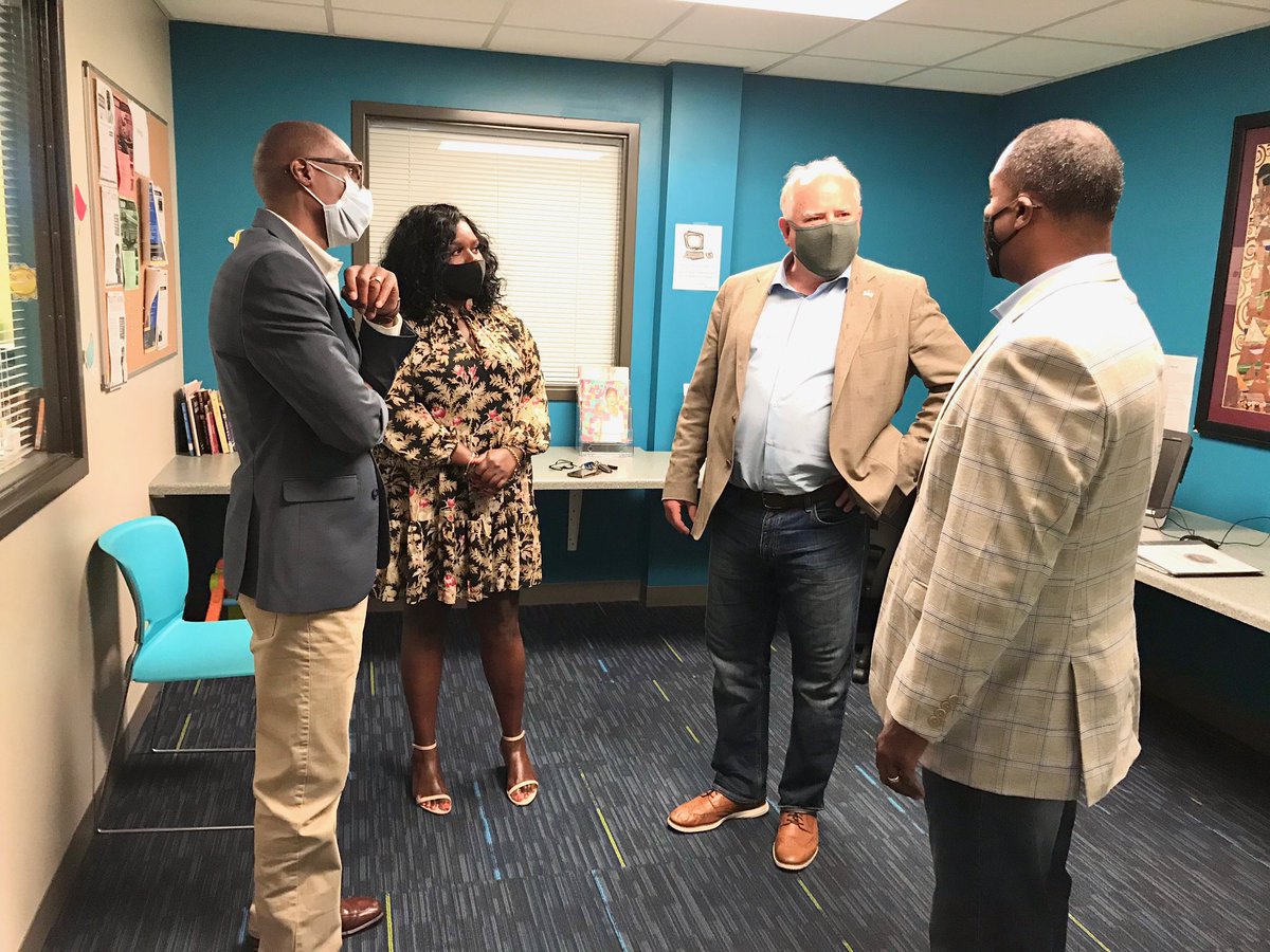 Governor Tim Walz tweet media