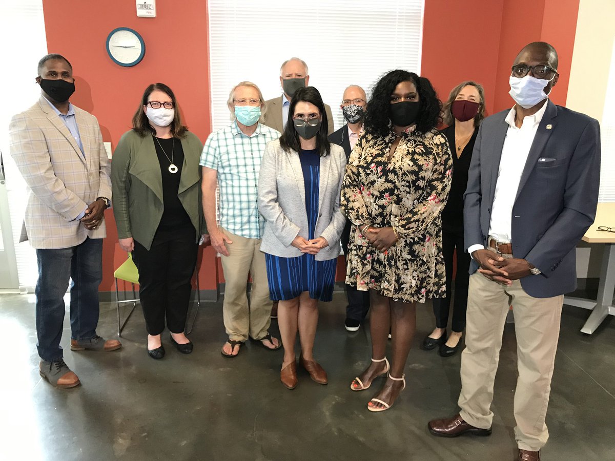 Governor Tim Walz tweet media