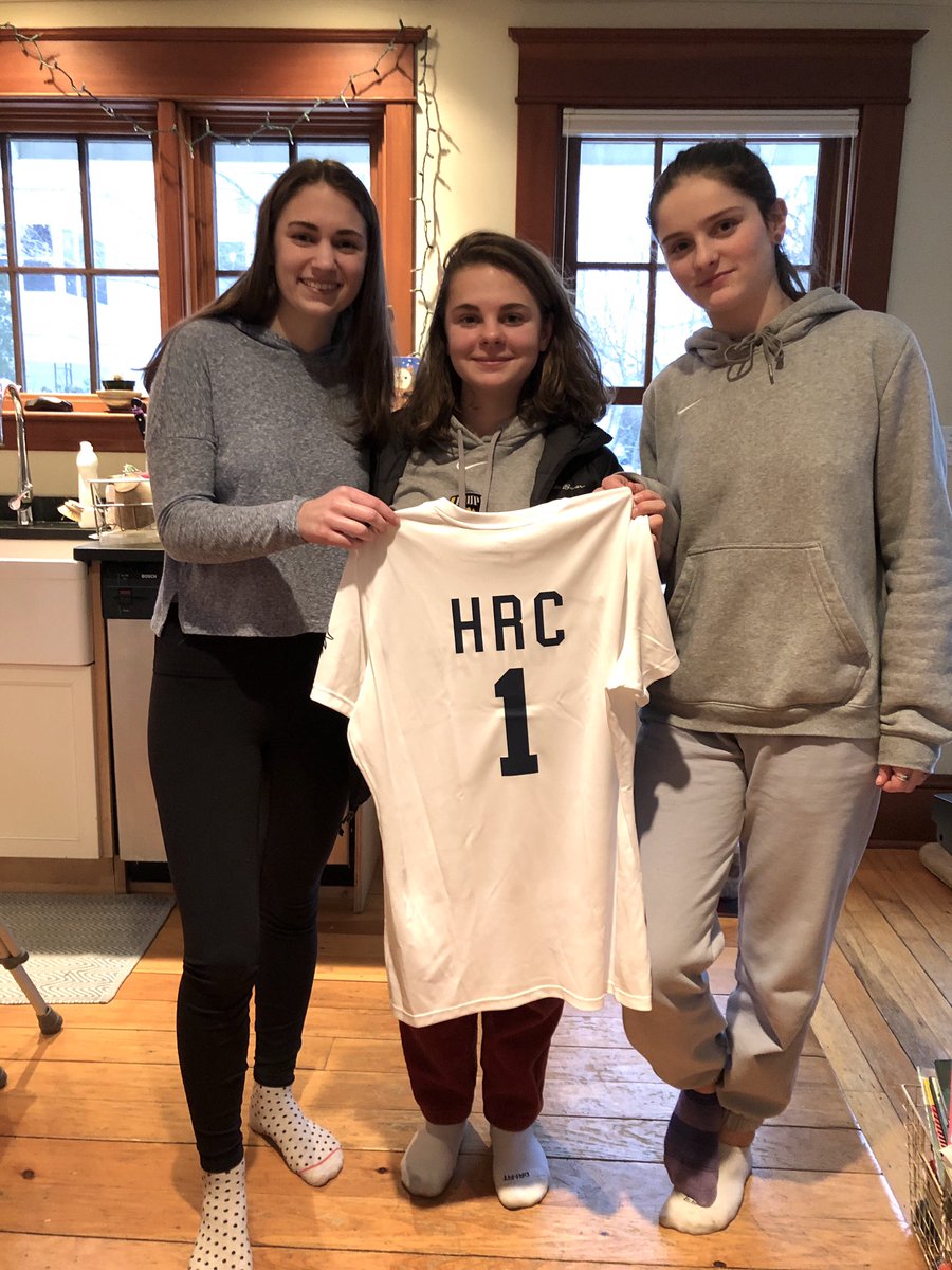 ChangeStoryVT's tweet photo. When your report about women’s economic status get a shout-out from @HillaryClinton... 😱

Hillary’s custom #EqualPay jersey was made by Ibrahim at Mr. Teez in South Burlington, who also helped us with custom prints for @AOC and @mPinoe.

Way to go, @BTVSchools Girls Soccer. https://t.co/rLkqnWYHki