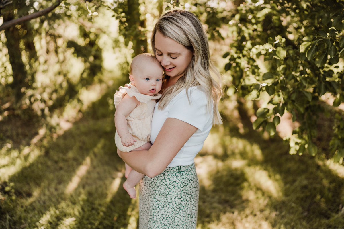 Tristin_Mercer's tweet photo. Finally introducing Oaklynn Mercer born March 10th 2020! We are enjoying constant giggles and adventures everyday. https://t.co/8rSZhmUAcl