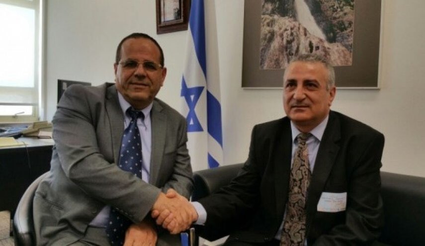 كمال اللبواني في تسجيل مسرب : نظريتي في حرب الأخوان كل ما بتلقط شغلة غلط، أو فاضحة، بس اذكر الأخوان معها، فيرتبط بذهن الناس الأخوان مع الفساد، ومع الجرائم، أنا دائما كل ما بتطلع شغلة بشعة كتير، بزت كلمة الأخوان، هيك بحارب أنا، أعتمد على النظرية النازية في الإعلام.