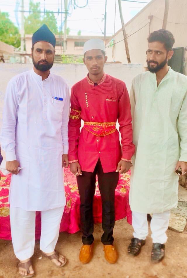 Afroz_Saheb's tweet photo. #Me And My #Mama #Attended the #Rehman’s #Reception_Party At #Rehman_Residency #Indra_Gandhi_Nagar #Manvi https://t.co/61Vh2C4eOJ