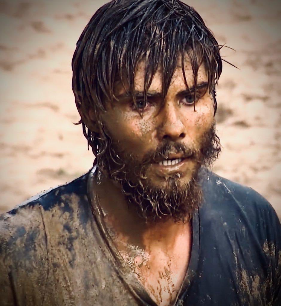 #Barismuratyağcı Arkadaşlar yüklenin Şampiyonluk için haydiiiiii #survivor2020final