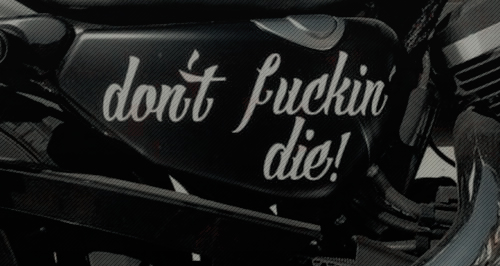 ㅤㅤ
ㅤ
 ㅤ         𝐒𝐈𝐑𝐈𝐔𝐒 𝐎𝐑𝐈𝐎𝐍 𝐁𝐋𝐀𝐂𝐊.
              𝑖. Mᴇʀᴏᴅᴇᴀᴅᴏʀ, ᴄᴀɴᴜᴛᴏ.
              𝑖𝑖. ᴛʀᴀɪᴛᴏʀ ᴀɴᴅ sᴏɴ ᴏғ ᴀ ʙɪᴛᴄʜ
ㅤ
❝ Viviendo la vida con sus propias reglas, Sirius destacó entre la multitud, siendo un salvaje por naturaleza.❞