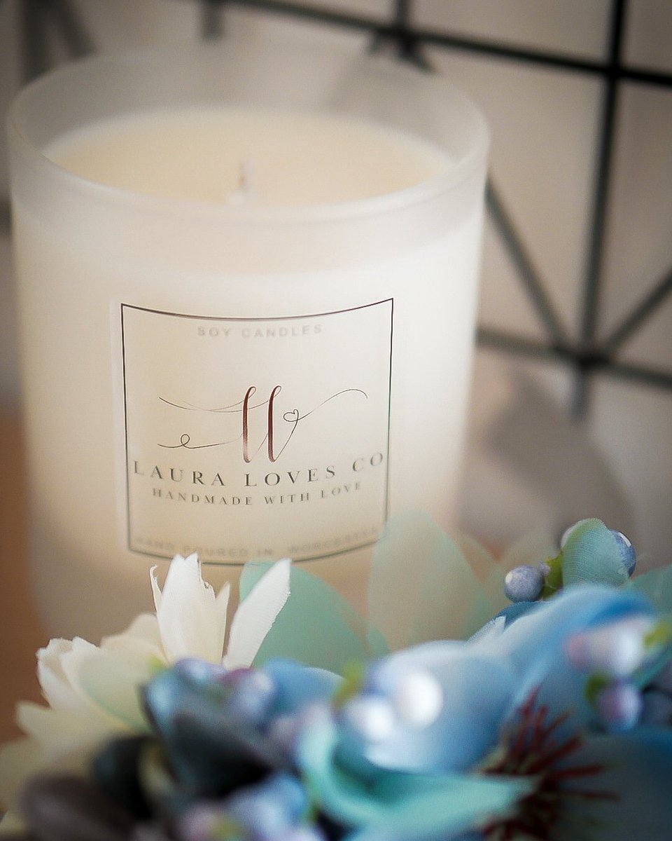 lauraloves90's tweet photo. Some of my handmade candles that I still have in stock. All hand poured in Worcester🕯️💛 https://t.co/pfEkOrVf5R #WorcestershireHour #worcshour #shoplocal #supportsmallbusiness https://t.co/eAbdsqACfd