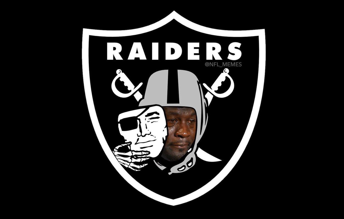 GerryCole14's tweet photo. Hahaha ..go chiefs https://t.co/HFM8ZpXAru