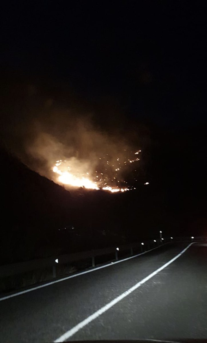 BOMBEROS GRANCANARIA tweet media
